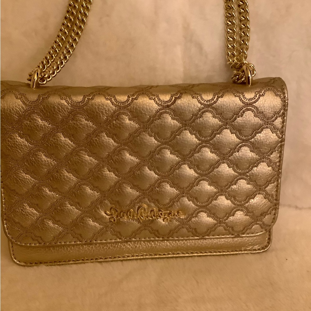 Lilly Pulitzer gold  handbag in new condition